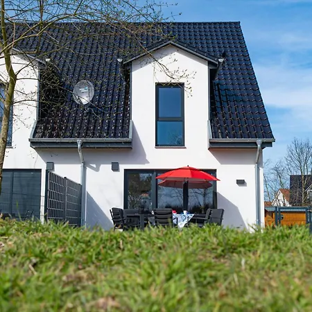 Ferienhaus Boddenblick 7 Fuhlendorf (Mecklenburg-Vorpommern)